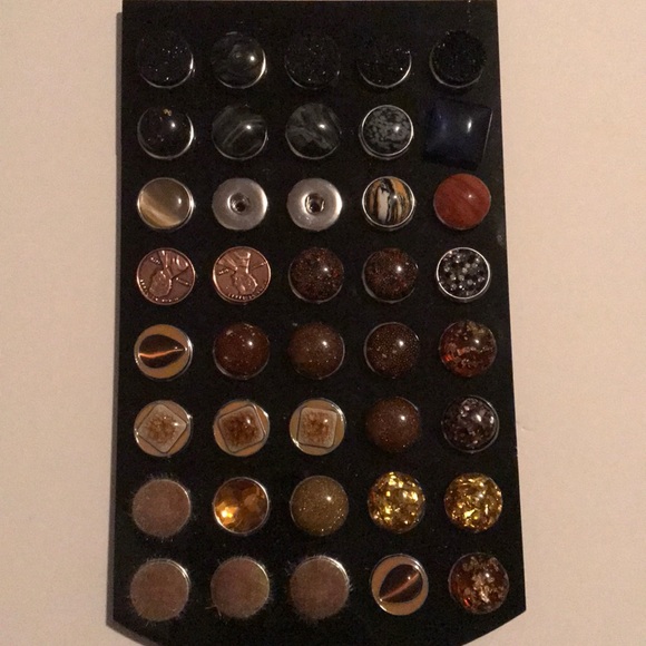 Jewelry - Brown and Black snaps for bracelets-BRAND NEW! Jewelry - Brown and Black snaps for bracelets-BRAND NEW!